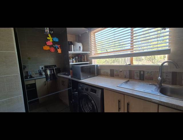 2 BEDROOM APARTMENT FOR SALE IN HALFWAY GARDENS